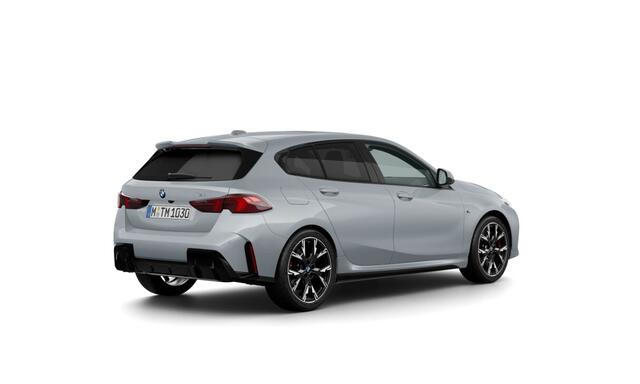 BMW 1-SERIE 120 | M-Sport Pro | 19'' | Comf. Acc. | Stoelverw. | Adapt. LED | Getint glas | Driv. Ass.