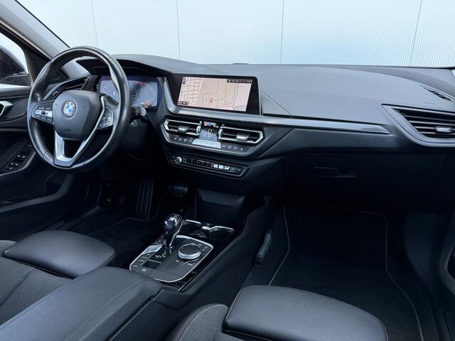 BMW 1-SERIE 118i Executive Edition Automaat Apple Carplay/LED.