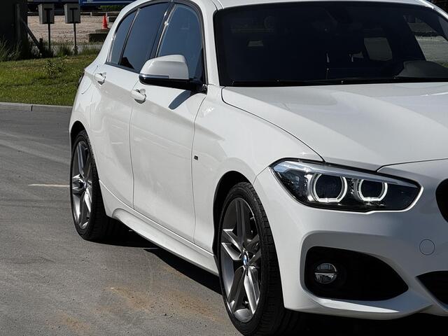 BMW 1-SERIE 118i Edition M Sport Shadow High Executive