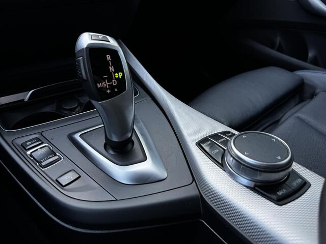 BMW 1-SERIE 118i Edition M Sport Shadow High Executive