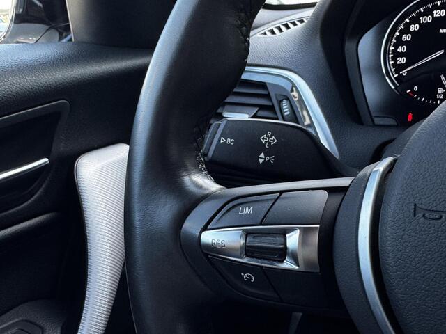 BMW 1-SERIE 118i Edition M Sport Shadow High Executive