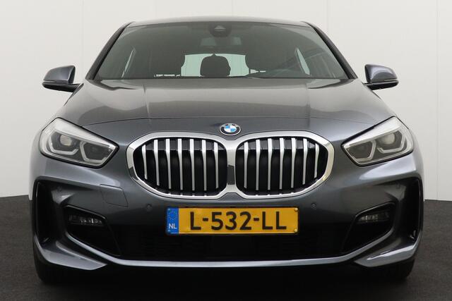 BMW 1-SERIE 120i 2.0 179 PK Aut. M-Sport Leder-Sportstoelen 17 'LMV Trekhaak