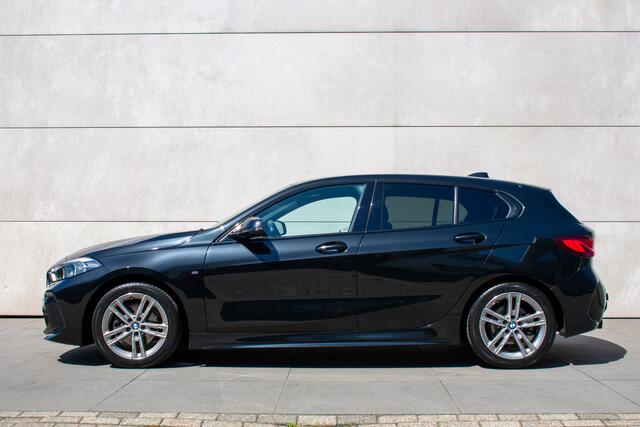 BMW 1-SERIE 118i High Executive Edition -M-sport-17''-Dab-Trekhaak-