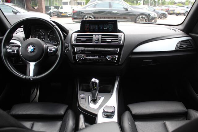BMW 1-SERIE 118i Edition M Sport Shadow High Exe. / Leder / Navigatie / Parkeerhulp V+A / 18'' / Stoelverwarming / Cruise Control