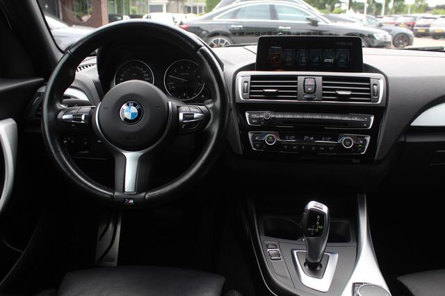 BMW 1-SERIE 118i Edition M Sport Shadow High Exe. / Leder / Navigatie / Parkeerhulp V+A / 18'' / Stoelverwarming / Cruise Control