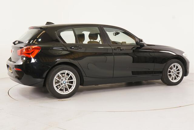 BMW 1-SERIE 118i Corporate Lease | Climate | Cruise | LM 16" | Navigatie |