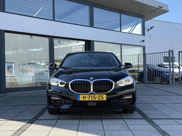 BMW 1-SERIE 116d Executive Ed. | Navi | Apple Carplay | Trekhaak |