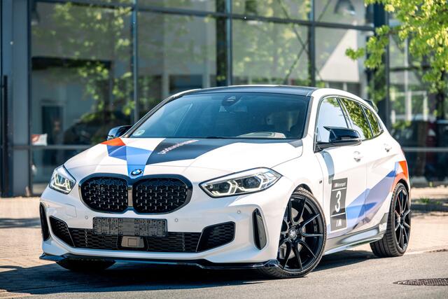 BMW 1-SERIE M135i xDrive Special Edition M Motorsport !