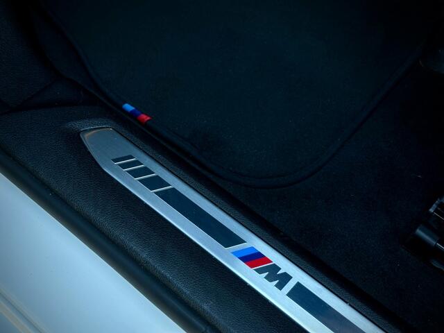 BMW 1-SERIE 118i M-PERFORMANCE PANO|HiFi|CAMERA|SFEER