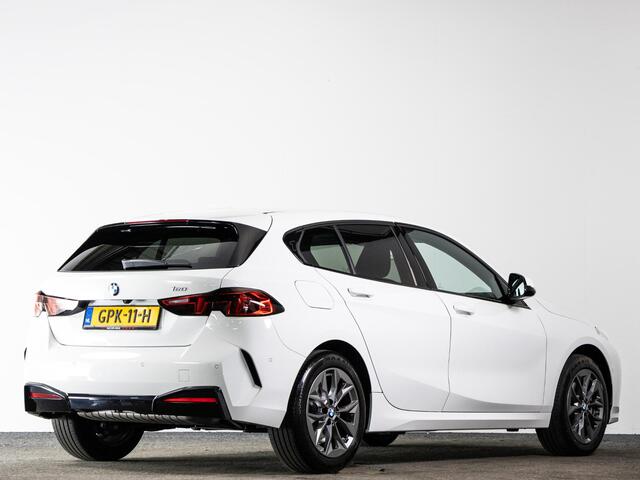 BMW 1-SERIE 120 140 PK | LED | Navigatie | Achteruitrijcamera | Side Assist |