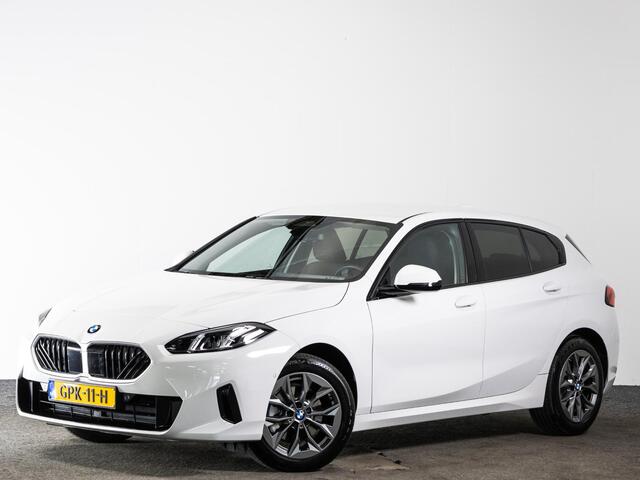 BMW 1-SERIE 120 140 PK | LED | Navigatie | Achteruitrijcamera | Side Assist |