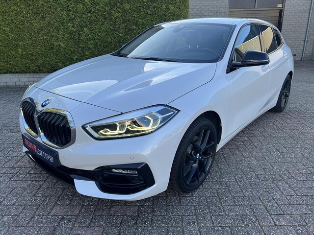 BMW 1-SERIE 118i Sport Line