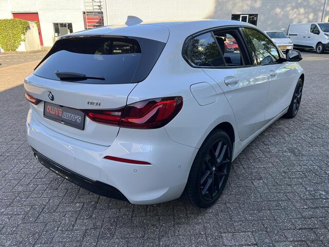 BMW 1-SERIE 118i Sport Line