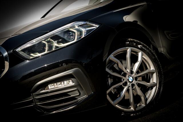 BMW 1-SERIE 116i Nw Model Edition I 18 inch. M-Sport LMV I 1e Eigenaar I Full Map Navigatie