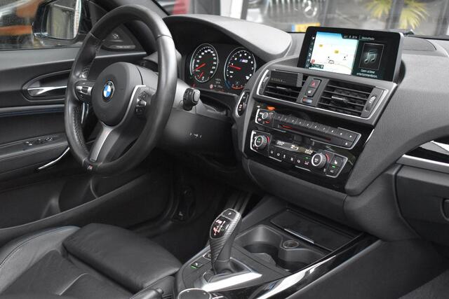 BMW 1-SERIE M140i xDrive High Executive Pano Camera H/K Leder Elekstoel