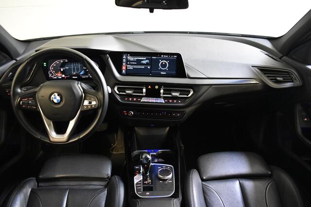 BMW 1-SERIE 118IA AUT. BUSINESS EDITION PLUS LEDER/NAVI/CARPLAY