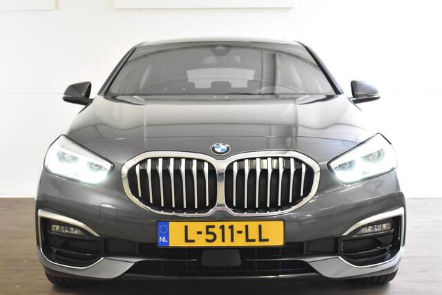 BMW 1-SERIE 118IA AUT. BUSINESS EDITION PLUS LEDER/NAVI/CARPLAY
