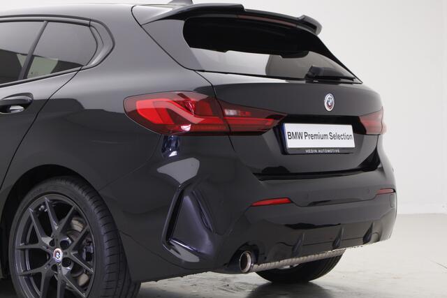 BMW 1-SERIE 118i M-sport | Panoramadak | M-Sport Stoelen | 18" | Shadow Line