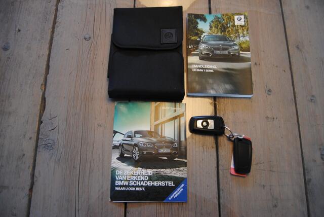 BMW 1-SERIE 118i Executive