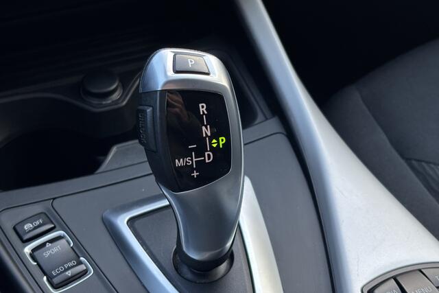 BMW 1-SERIE 118i Corporate Lease Automaat | PDC A | Navi | Bluetooth
