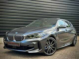 bmw-1-serie-118i-m-sport-panohuda