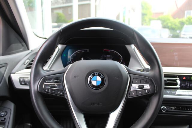 BMW 1-SERIE 118i Nieuw model