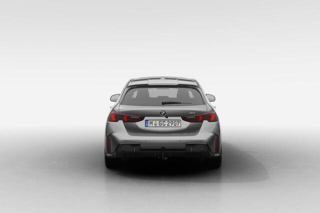 BMW 1-SERIE 120 | M Sport Pro | Innovation Pack | Harman-Kardon Souns System | Driving Assistant Plus