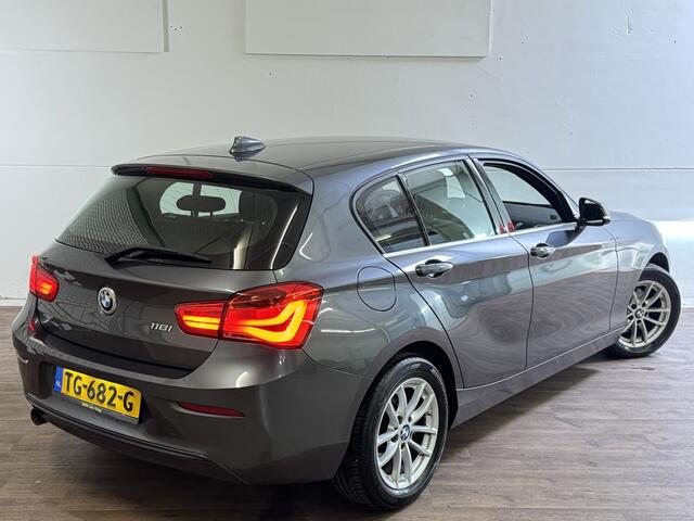 BMW 1-SERIE 118i EXECUTIVE AUT. NAVI/LED/PDC