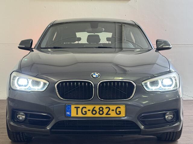 BMW 1-SERIE 118i EXECUTIVE AUT. NAVI/LED/PDC