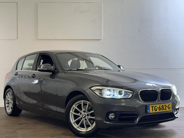 BMW 1-SERIE 118i EXECUTIVE AUT. NAVI/LED/PDC