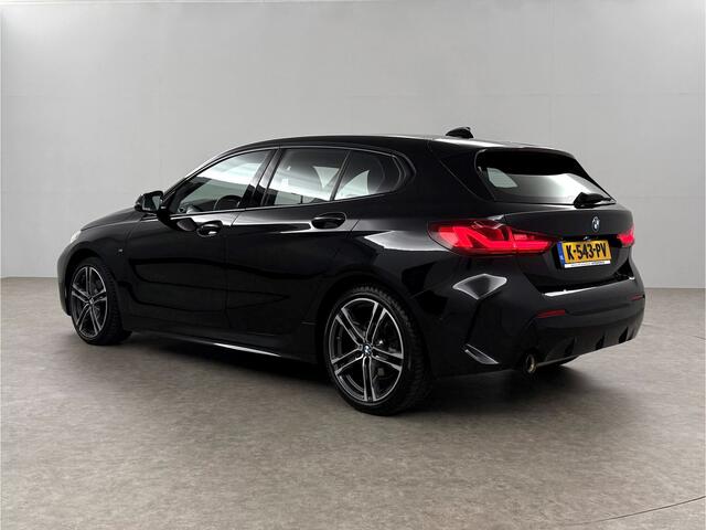 BMW 1-SERIE 118i M Sport LED Camera Carplay Sfeerverl. Clima Cruise Virtual Navi PDC 18"LMV