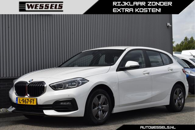 BMW 1-SERIE 116i Business Edition Automaat, Carplay, LED, PDC v+a