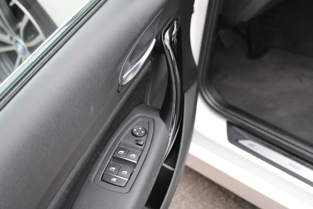 BMW 1-SERIE 116i Edition Sport Line Shadow Executive