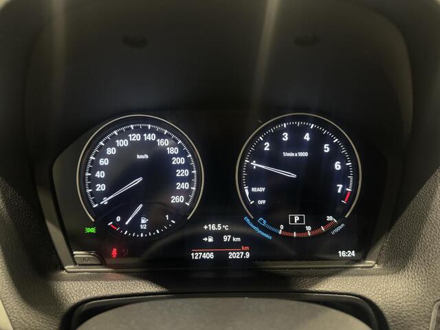 BMW 1-SERIE 118i Executive Aut. | navi | climate-control | led |