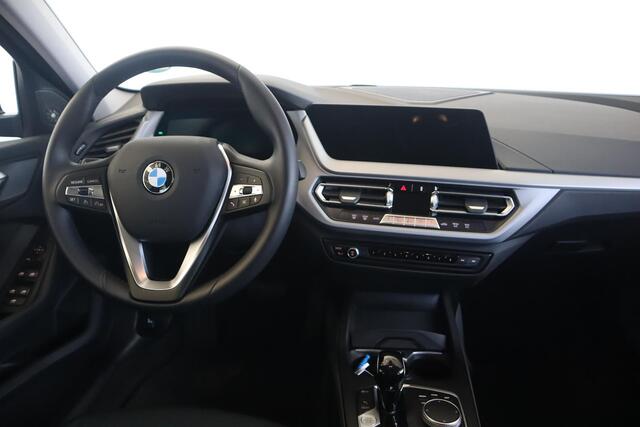 BMW 1-SERIE 5-deurs 118i | Premium Pack | Harman Kardon | Easter