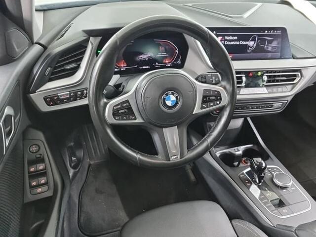 BMW 1-SERIE 120i Aut. Business Ed. | Navi | BMW-Individual | Led |