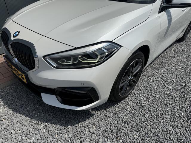 BMW 1-SERIE 118i 140pk Executive Sportline 5-drs