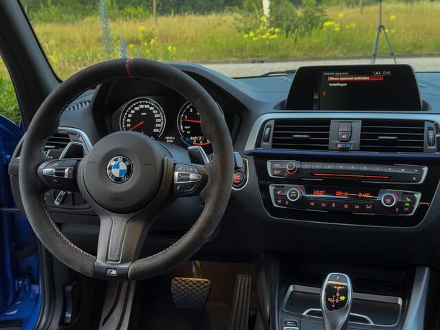BMW 1-SERIE M140i Edition Shadow Executive, LCI 2, M-Performance, Alcantara, Estoril Blue