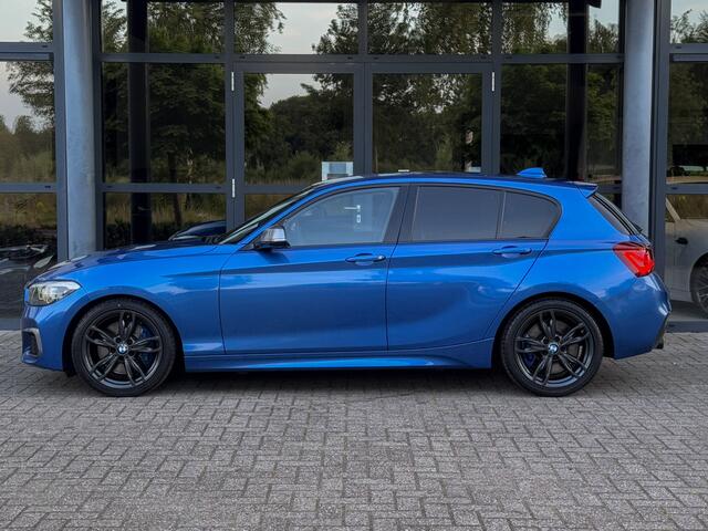 BMW 1-SERIE M140i Edition Shadow Executive, LCI 2, M-Performance, Alcantara, Estoril Blue