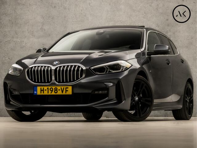 BMW 1-SERIE 118i M Sport High Executive Automaat (PANORAMADAK, M PAKKET, APPLE CARPLAY, GROOT NAVI, STOELVERWARMING, LEDEREN SPORTSTOELEN, CAMERA, GETINT GLAS, M SPORT BESTURING, SFEERVERLICHTING, NIEUWE APK, NIEUWSTAAT)