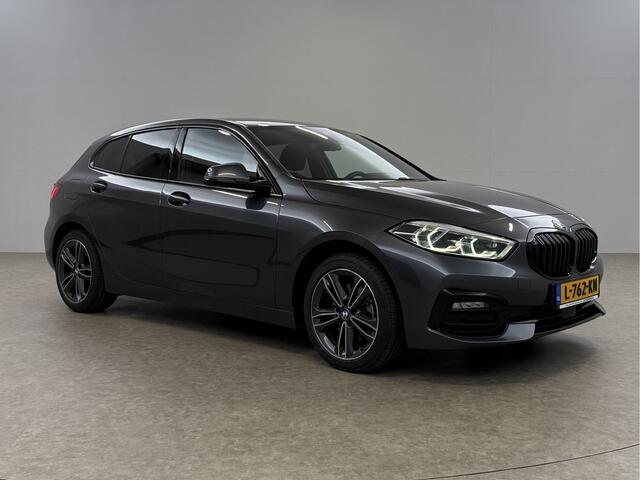 BMW 1-SERIE 118i M Sport LED Camera Carplay Sfeerverl. Trekhaak Virtual Navi Clima Cruise 17"LMV PDC