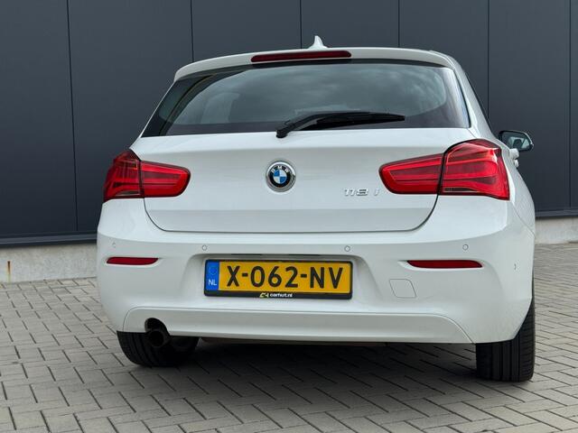 BMW 1-SERIE 118I 136PK, Cruise, Panorama dak, 18 inch LM