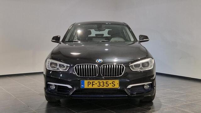 BMW 1-SERIE 118i Corporate Lease Executive | Afneembare Trekhaak