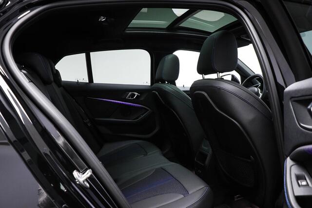 BMW 1-SERIE 118i High Executive | PANORAMADAK | SPORTSTOELEN