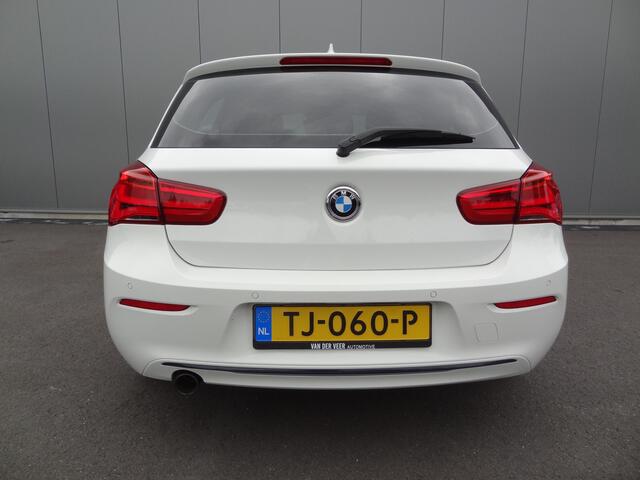 BMW 1-SERIE 118i Edition Sport Line Shadow Executive | M- Sportstuur | NAVI | CRUISE | CLIMATE CONTROL