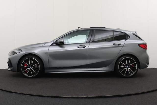BMW 1-SERIE 118i M-Sport Pano-dak 19'LMV Camera Leder Stoel+Stuurverwarming