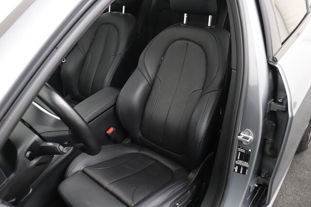 BMW 1-SERIE 118i M-Sport Pano-dak 19'LMV Camera Leder Stoel+Stuurverwarming