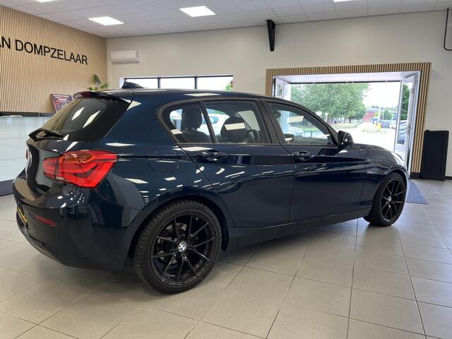 BMW 1-SERIE 116d EDE Centennial High Executive / LEDER / NAVI /
