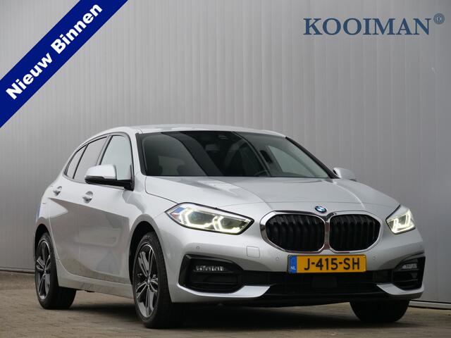 BMW 1-SERIE 118i Executive Edition 141 Pk Automaat Navigatie / Apple Carplay / DAB / PDC