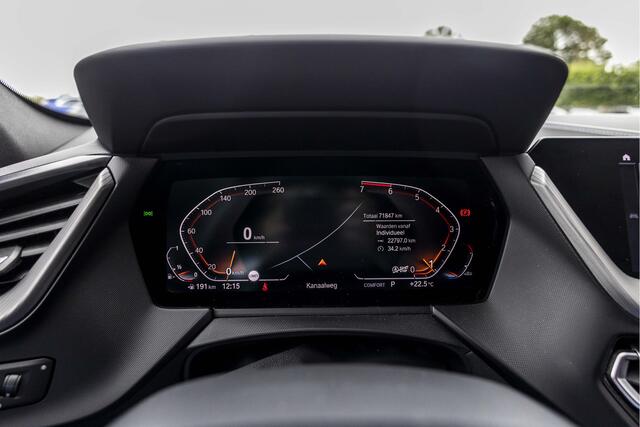 BMW 1-SERIE 118i Executive Edition | Pano | Head-up | NL Auto